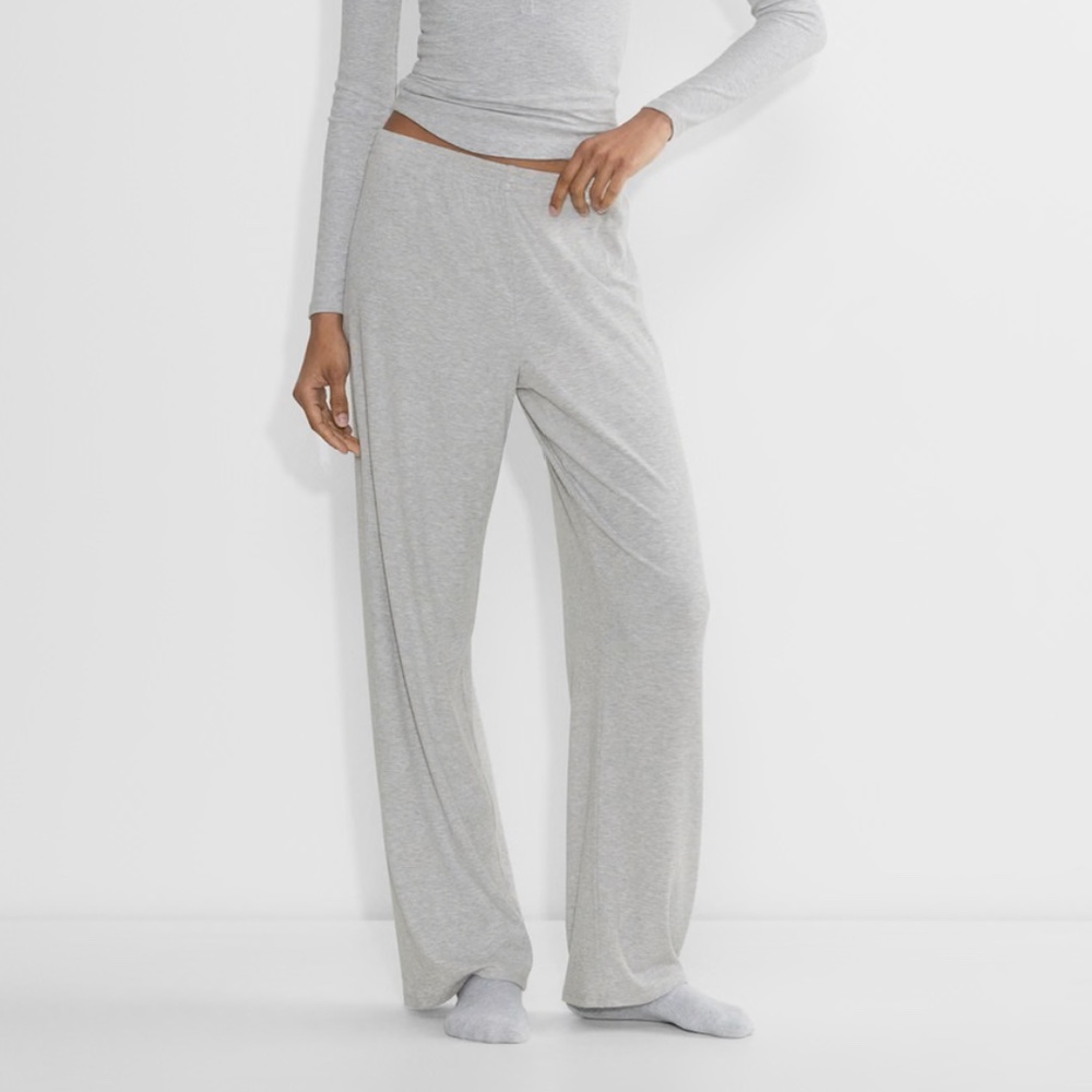 Aritzia The Group Luxe Lounge Tomorrow Pant